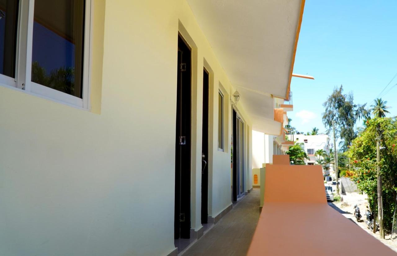 Hotel Turistico Marian Las Terrenas Exterior photo