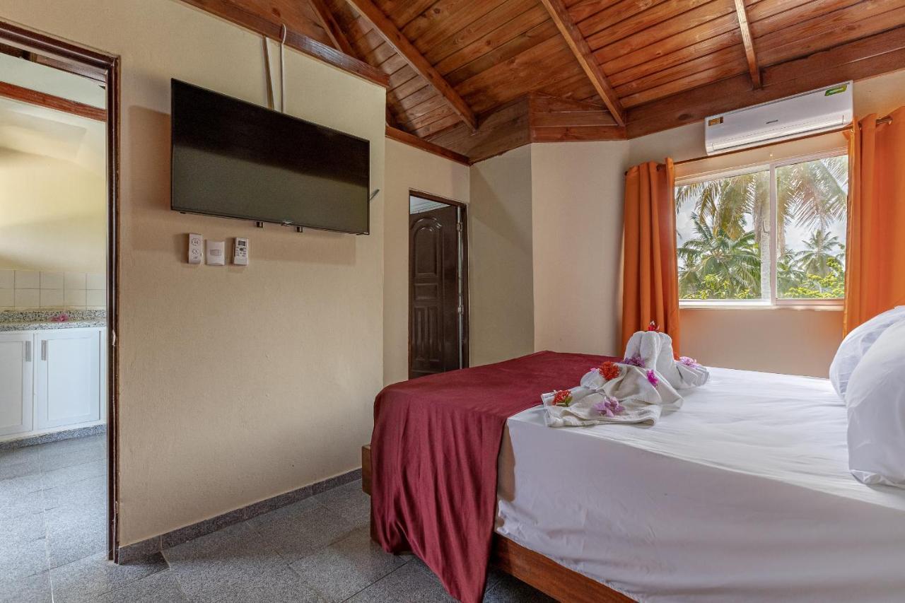 Hotel Turistico Marian Las Terrenas Exterior photo