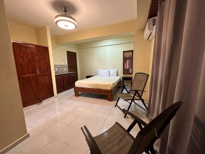 Hotel Turistico Marian Las Terrenas Exterior photo